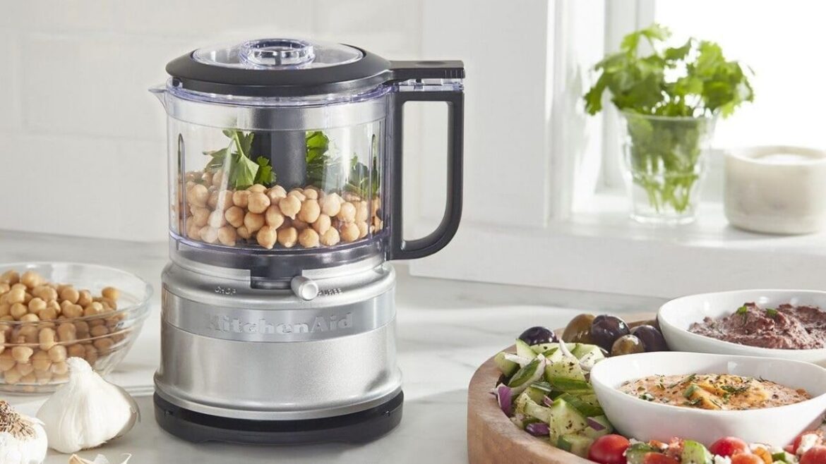 KitchenAid KFC3516CU 3.5 Cup Food Chopper: Small Size, Serious Chopping Power
